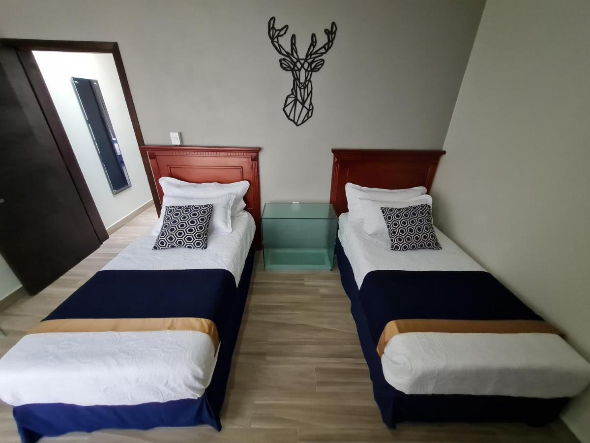 Casa Arandas Hotel - Suits Экстерьер фото